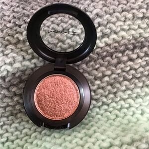 MAC Cosmetics Shimmery Pink Eyeshadow